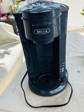 Bella Single-Serve Coffee Maker in Black